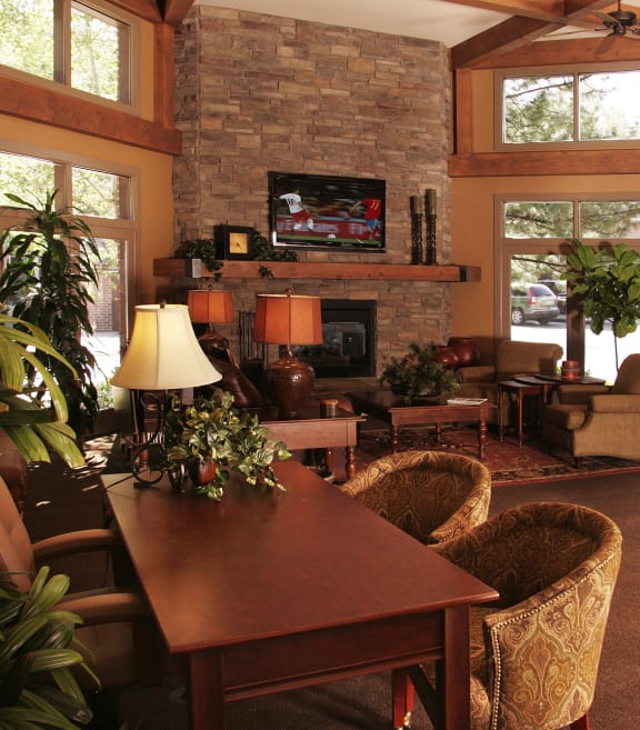 Pinnacle Highland Apartments Cottonwood Heights, UT